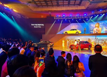 Mercedes-Benz C 300 AMG 2019 ra mắt tại VN