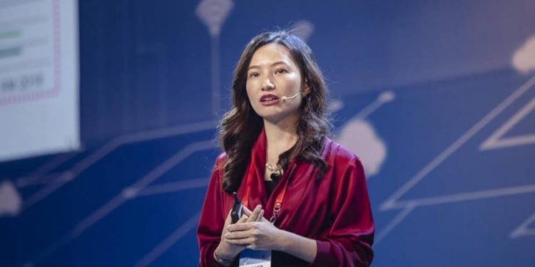 bà Dương Thùy Dung,GĐ cấp cao CBRE VN