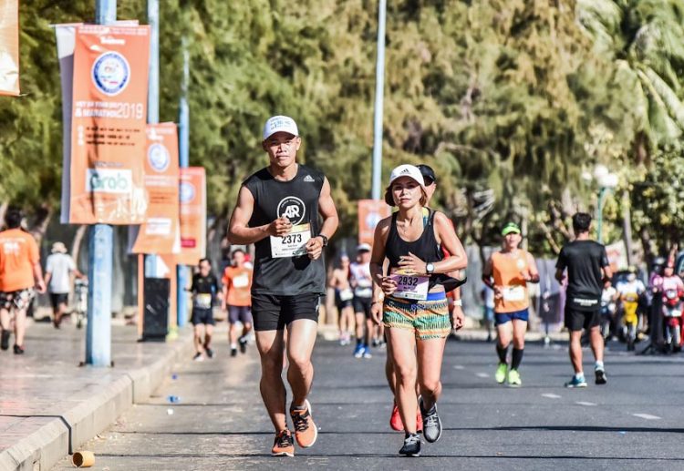 Thành viên Adidas Runners Saigon tham gia chạy Tiền Phong Marathon 2019 4