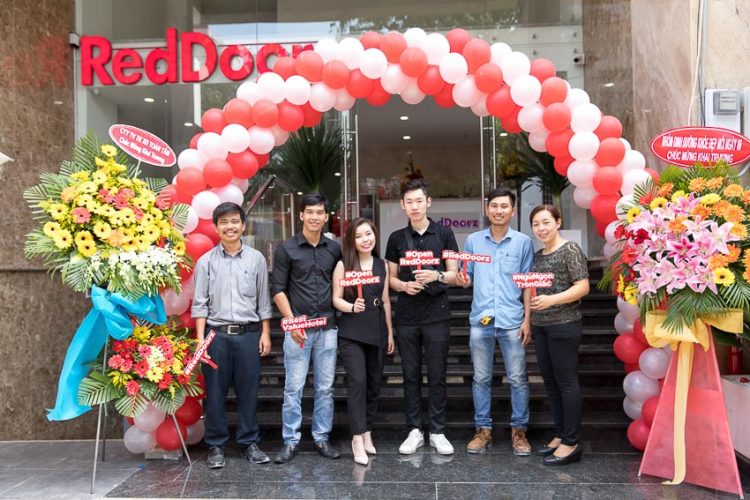chuỗi hệ thống khách sạn RedDoorz 7