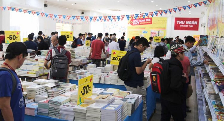 Hội Sách Ngoại Văn Lớn Nhất Tại Tp. Hồ Chí Minh 3