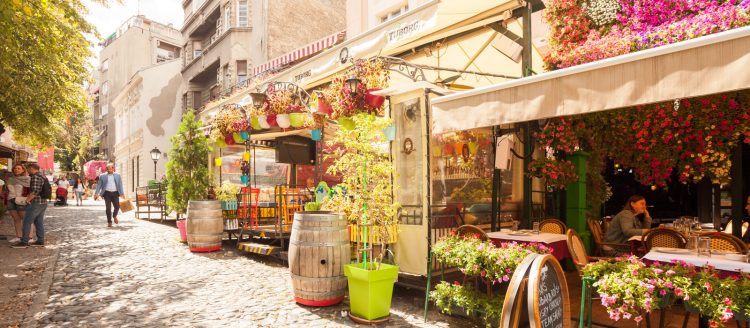 Hành trình khám phá bán đảo Balkan, tham dự lễ hội hoa hồng Bulgaria trứ danh 9