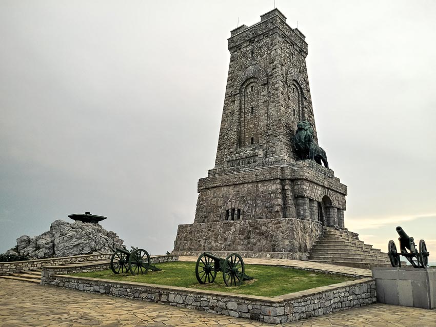 Tháp canh phong cách Bulgaria