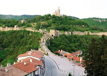 Dạo chơi phố cổ Bulgaria