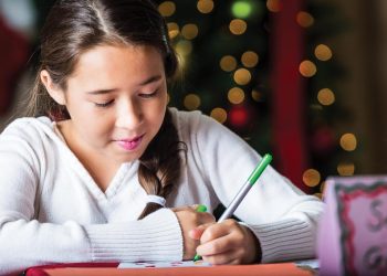 Thế hệ trẻ phải có khả năng tự chuyển đổi tư duy mới, năng lực mới để hòa nhập với thế giới