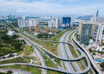 Khi nào xây dựng đường sắt cao tốc?