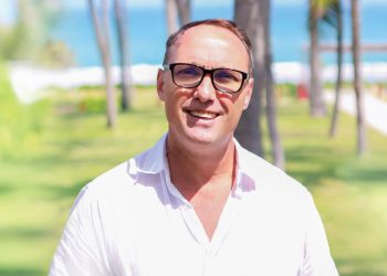 Ông Dawid Koegelenberg - Tổng quản lý Fusion Resort Cam Ranh