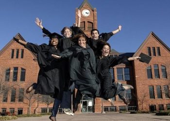 Nhiều sinh viên VN chọn đại học Mỹ vì môi trường thân thiện