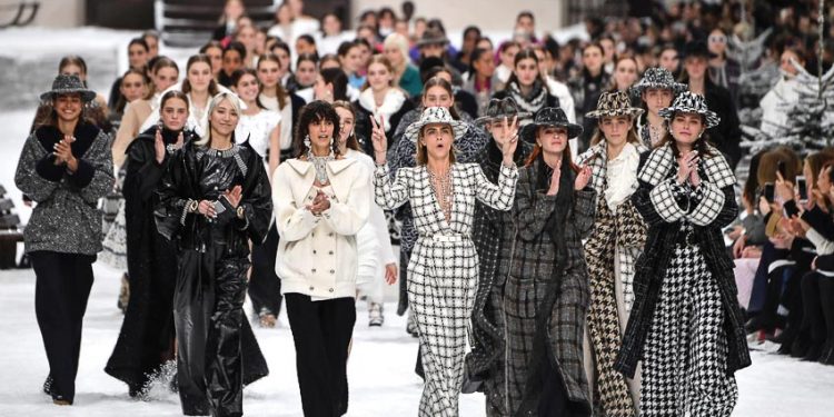 Paris Thu-Đông 2019: Thiên đường mùa đông của Chanel 6