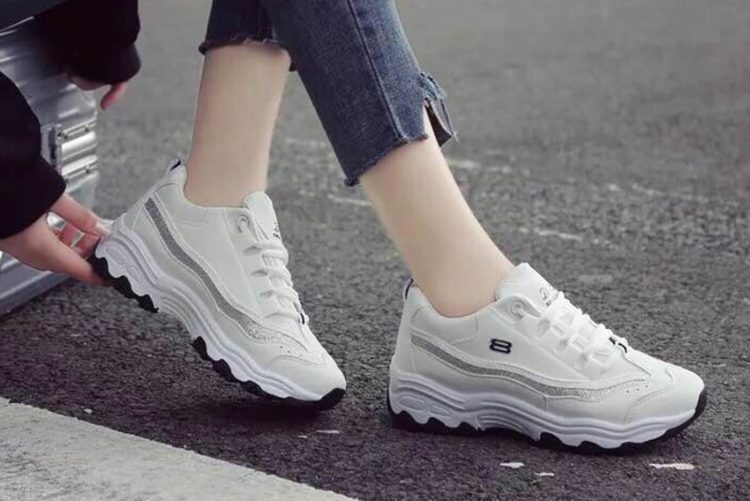 Các kiểu giày thể thao đang được yêu thích