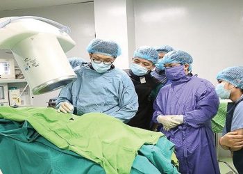 điều trị thoát vị đĩa đệm cột sống thắt lưng và cột sống cổ bằng sóng cao tần