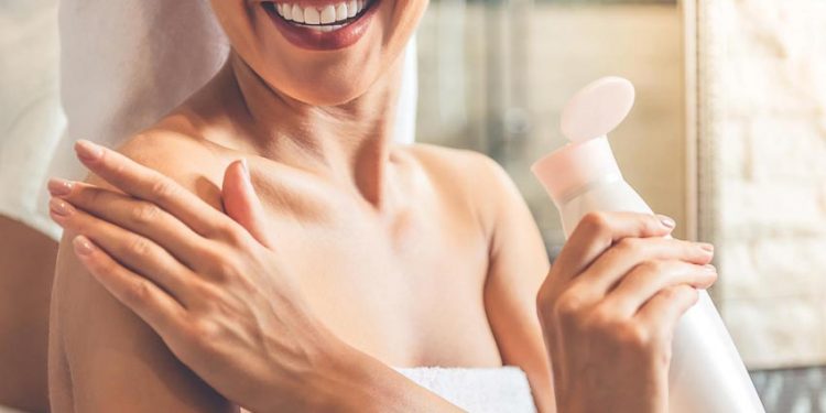 Chăm sóc da toàn thân trong những ngày nắng nóng