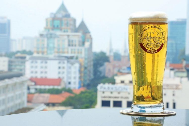 Nhập tiệc như những năm 1959