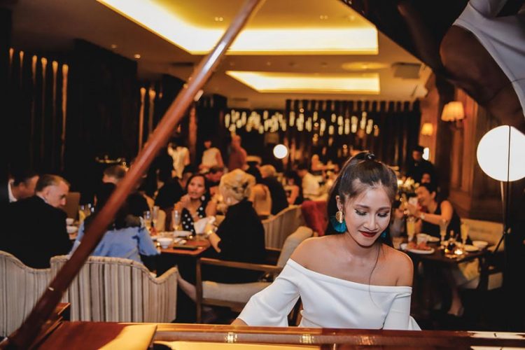 Tiệc trưa muộn cùng bộ đôi Double Touch