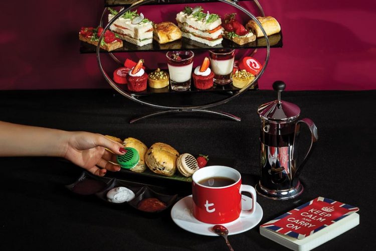 Trà chiều kiểu Anh