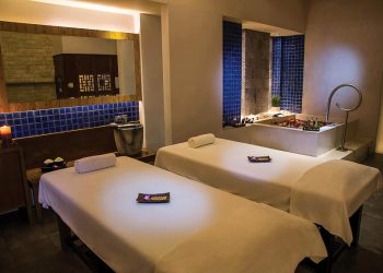 Trải nghiệm làn da mịn màng và đầy sức sống với gói chăm sóc da mùa hè