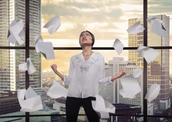 Lùi lại cho mình