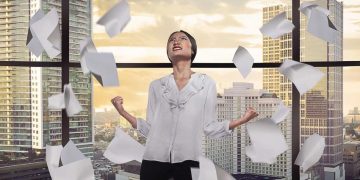 Lùi lại cho mình