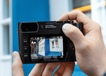 Leica giới thiệu Q2 compact Full Frame cảm biến 47.3MP quay video UHD 4K