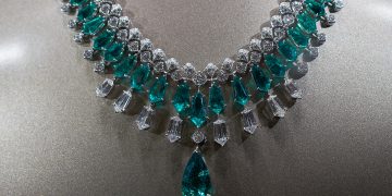 Bộ sưu tập Sunlight Escape của Piaget 0