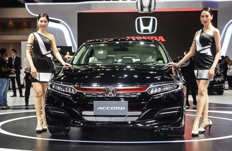 Honda Accord 2019 ra mắt tại Thái Lan có giá từ 1,1 tỉ đồng, sắp về Việt Nam