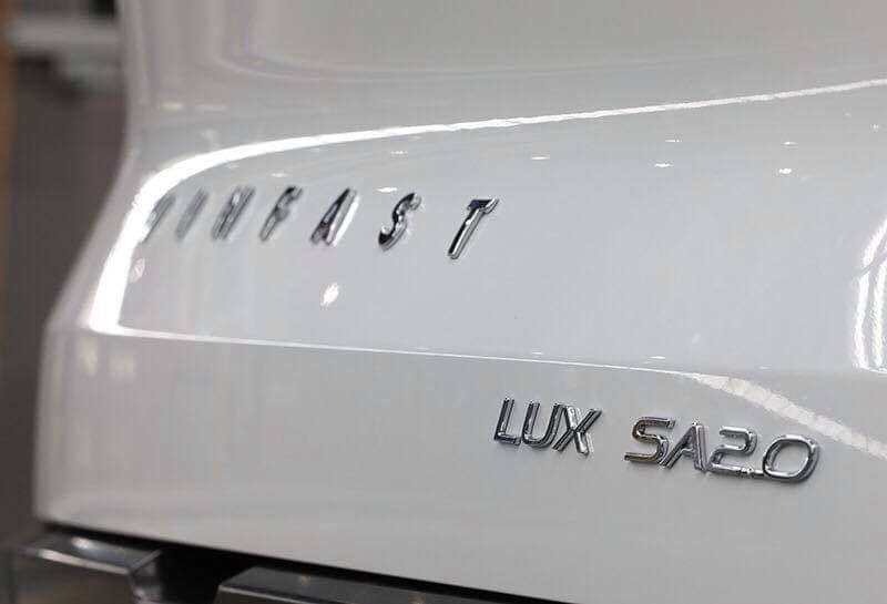 Vinfast hoàn thành sản xuất chiếc xe SUV Lux SA2.0 bản thương mại đầu tiên - 08