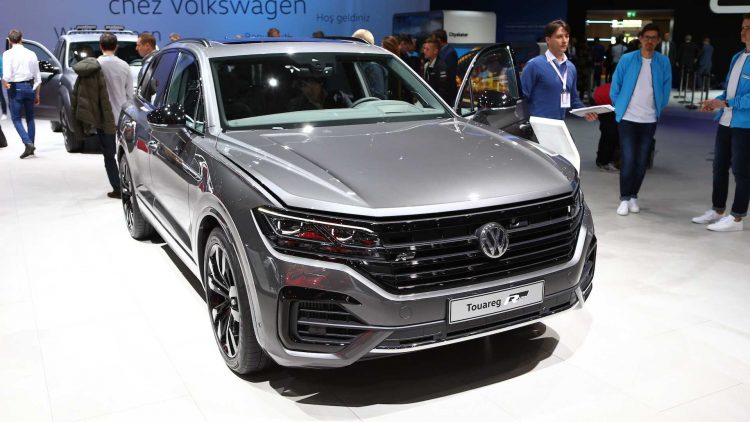 Volkswagen Touareg V8 TDI mới, phiên bản máy dầu hiệu suất cao - anh 1