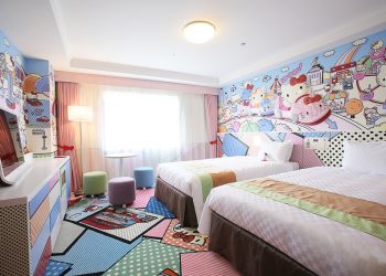 có sự góp mặt của mèo Hello Kitty và các nhân vật Sanrio - 7