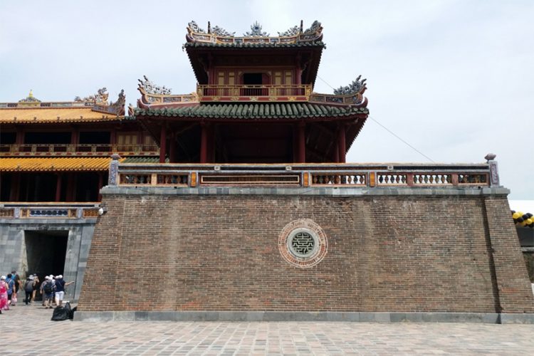 Cổng Ngọ Môn, Đại Nội Huế trở về màu nguyên thủy.