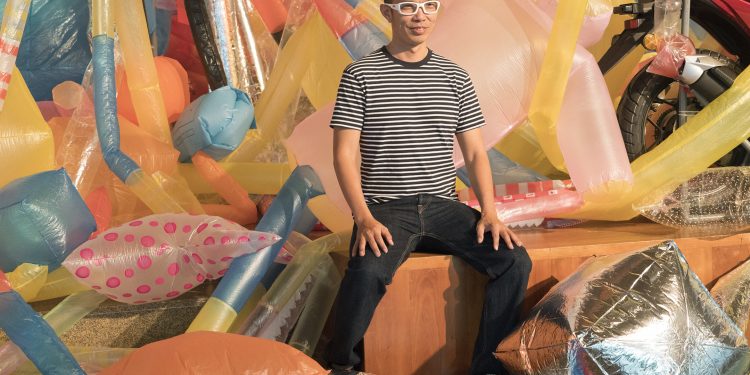 19-4-2019 | Ra mắt tác phẩm sắp đặt Rồng Rắn Lên của nghệ sĩ Ưu Đàm Trần Nguyễn