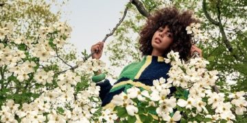 10 sản phẩm làm đẹp cực kỳ hữu ích cho mùa xuân