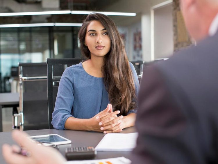 hỏi 2 câu hỏi quan trọng nhất trước khi họ quyết định nghỉ việc