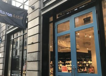 Cửa hàng 4 sao của Amazon - 01