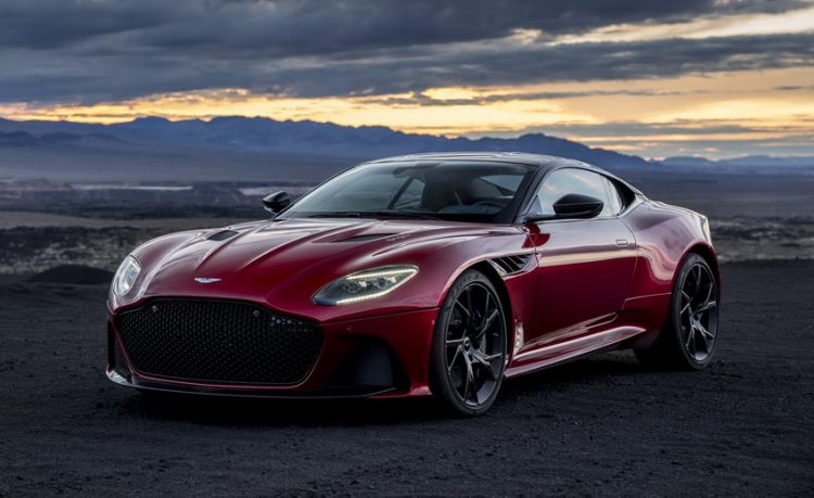 Aston Martin chính thức nhận đặt hàng mẫu xe DBS Supperleggera tại Việt Nam