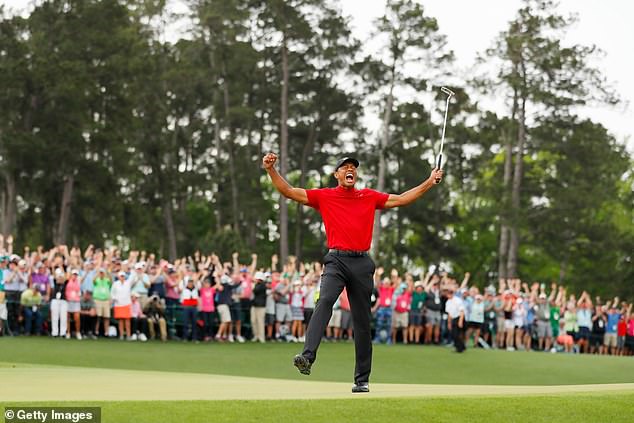 "Siêu hổ" Tiger Woods vô địch Masters 2019 với danh hiệu Major thứ 15-1