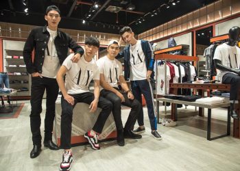 AX Shirt - mẫu áo thun khiến giới trẻ toàn thế giới phát cuồng 1