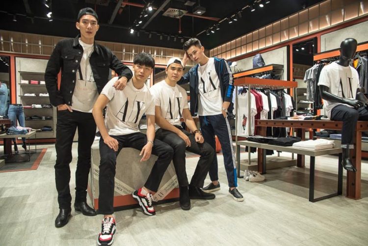 AX Shirt - mẫu áo thun khiến giới trẻ toàn thế giới phát cuồng 1