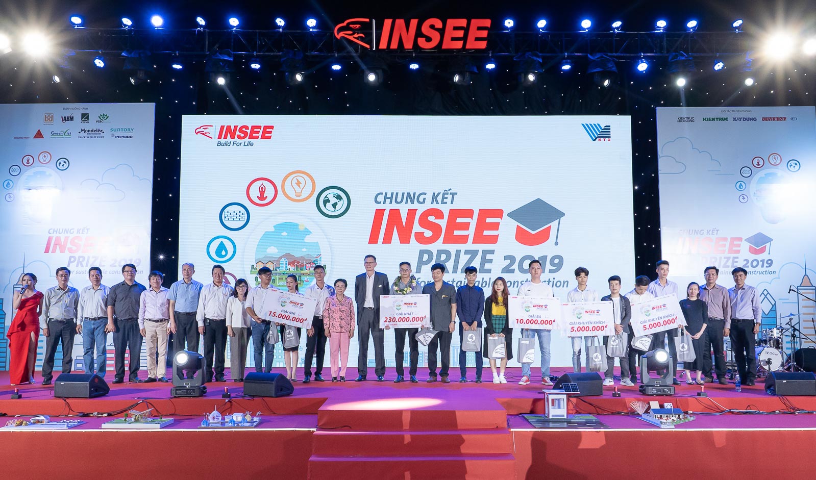 Kết quả cuộc thi INSEE Prize 2019