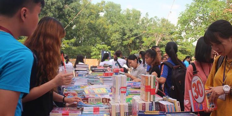 Ngày hội đọc sách tại Thư viện Khoa học Tổng hợp TP. Hồ Chí Minh 4