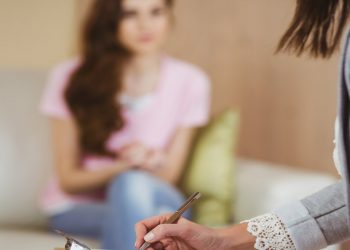 Người thầy thuốc ở trường y 3