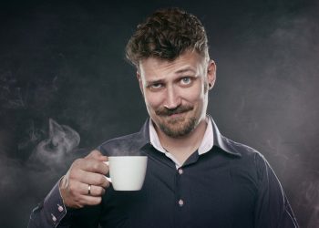 Uống quá nhiều cà phê ảnh hưởng như thế nào tới cơ thể và não bộ của bạn?