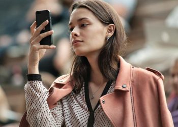 Xóa hết ứng dụng trên điện thoại trong một tuần