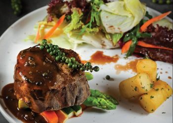 Trải nghiệm ẩm thực hoàn toàn mới tại Café Central Villa Pasteur