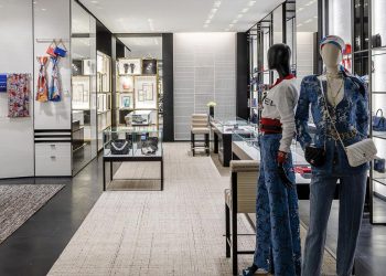 cửa hàng Chanel