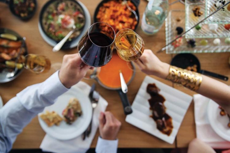 Mừng ngày Giỗ tổ tại Nhà hàng Saigon Café