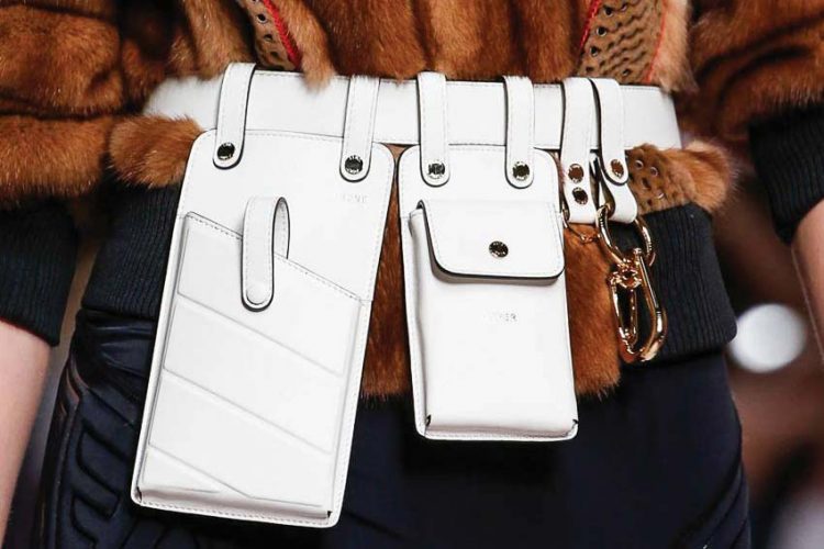 Thời trang túi belt bag vẫn chưa hạ nhiệt! 1
