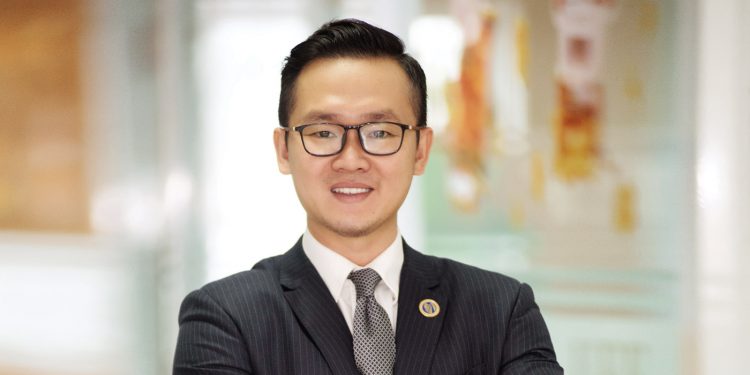 Cơ hội học chuyển tiếp quốc tế và nhận song bằng dành cho sinh viên UEF