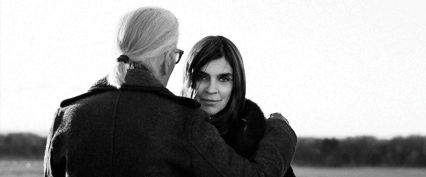 Carine Roitfeld giữ vị trí tư vấn phong cách cho thương hiệu Karl Lagerfeld