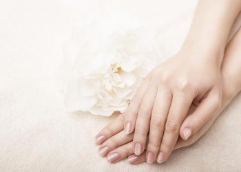 5 kem dưỡng da tay tốt nhất cho da khô mùa hè 2019