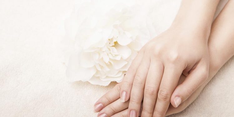 5 kem dưỡng da tay tốt nhất cho da khô mùa hè 2019